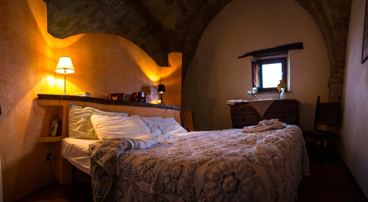 La Rosa Scarlatta Monterubbiano Eksteriør billede
